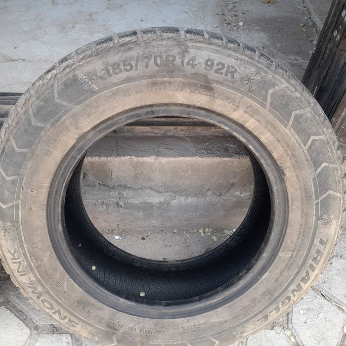 Тойота каринаға дөңгелек