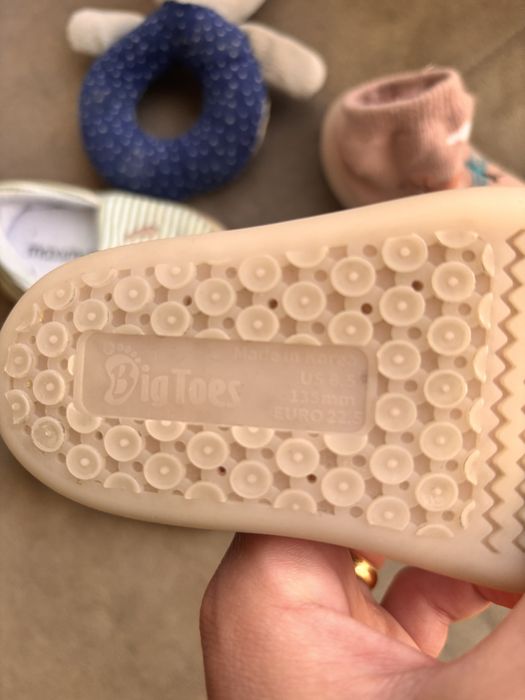 Буйки бебе /боси обувки 20-22 +подарък