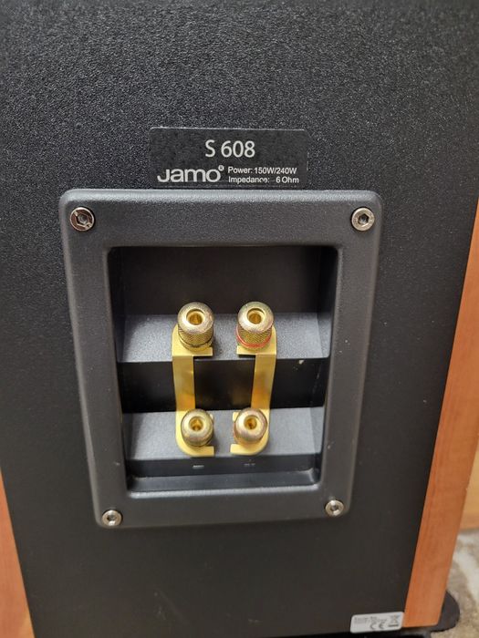 Boxe de Podea Jamo S608