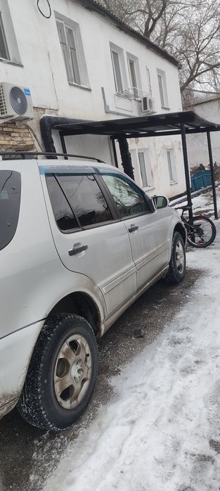 Продам надёжный джип.