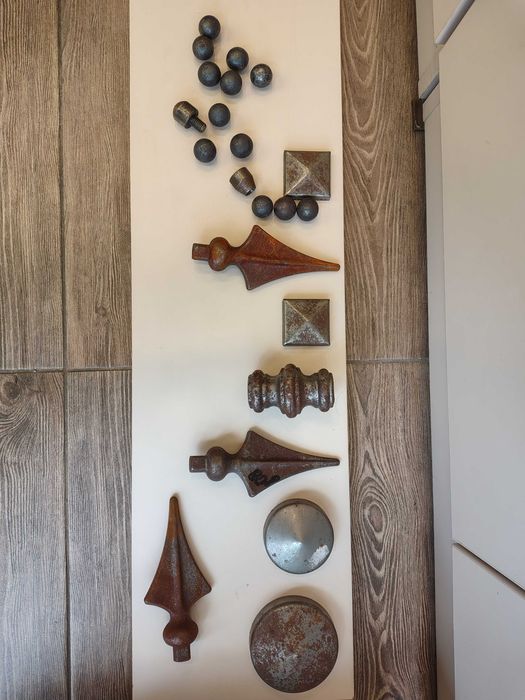 Детайли от Ковано Желязо за Врати