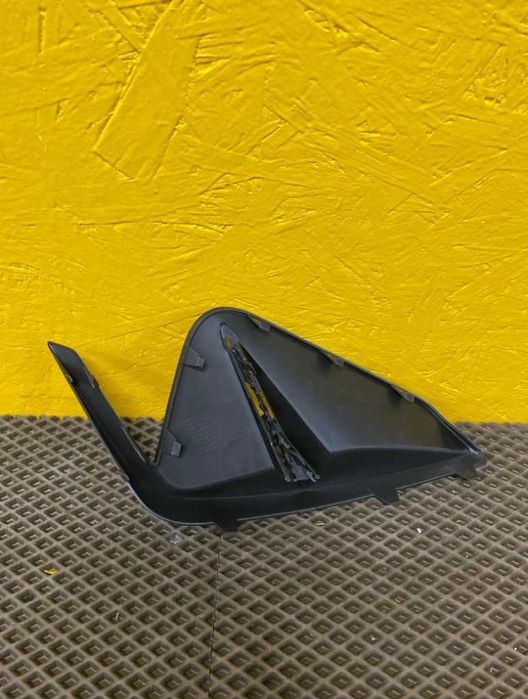 Рамка противотуманной фары (RH) JAC J7 2020+