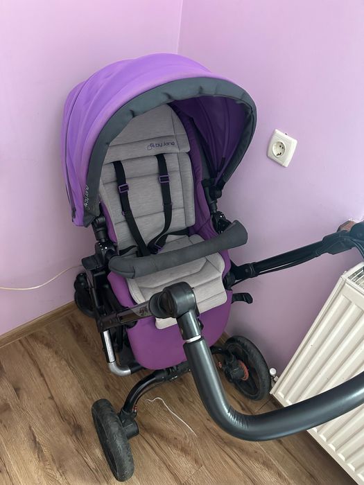 Бебешка количка Jane