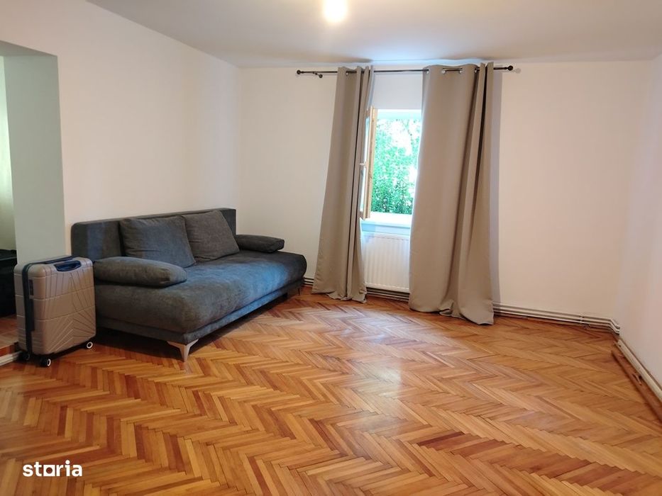 cv 177 G.Cosbuc, apartament 3 camere decomandat, parter inalt + beci