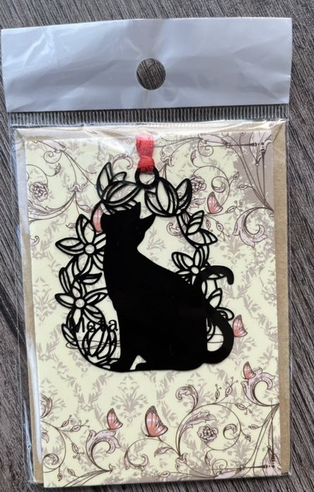 Метални разделители за книги