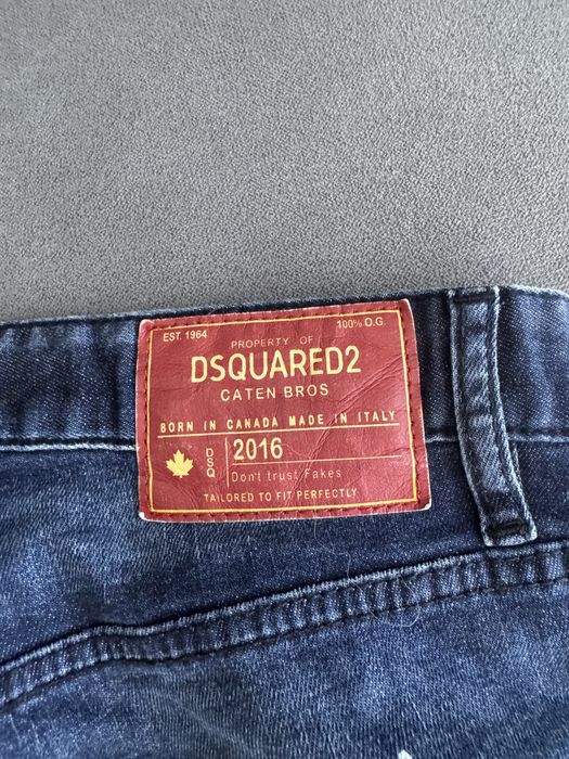 Pantaloni scurți Dsquared2 Square Crotch – mărimea 50