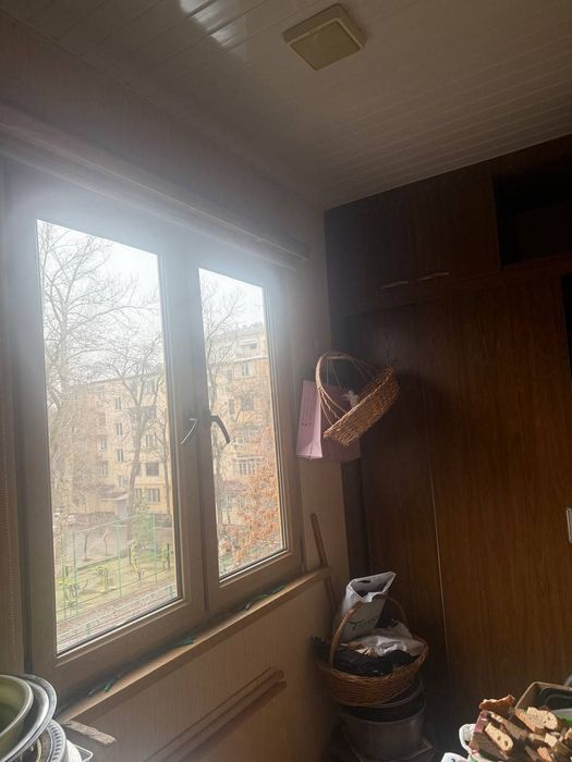 Продаётся на БУЗ-1 Художников 3ком