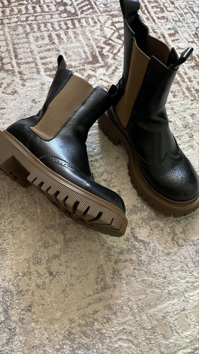 Продам кожанные ботинки