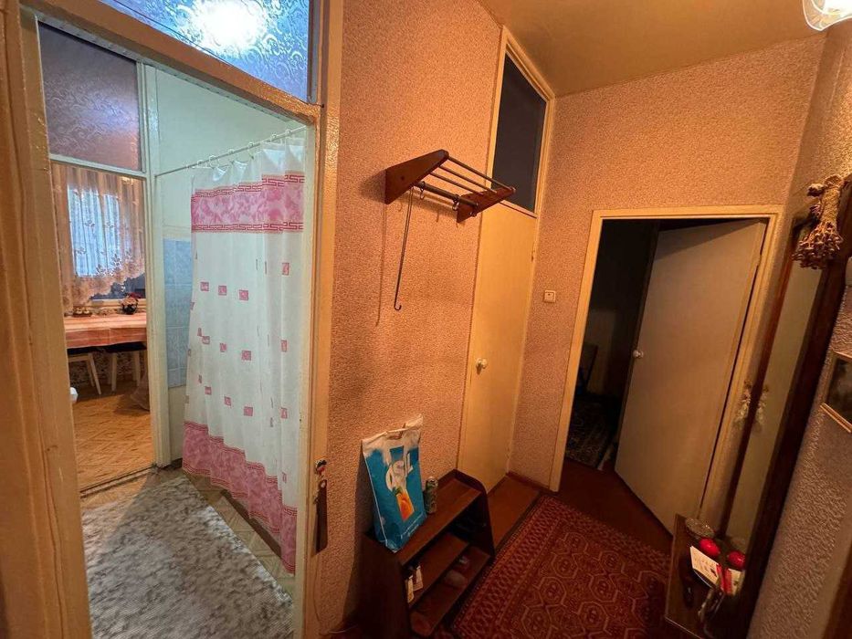 Авиасозлар 1 Кадышева базар 2в3/1/4 51м²