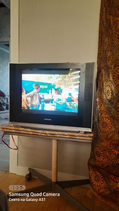 Самсунг телевизор