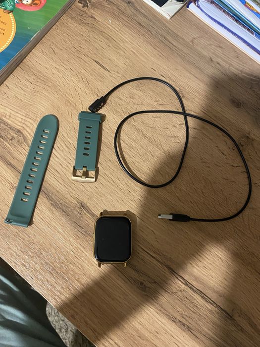 Продаю часы андроид подойдет в роли подарка отличный выбор