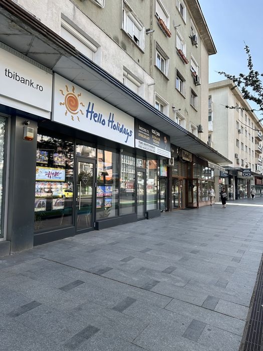 Proprietar Inchiriez spatiu ultracentral
