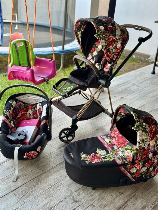 Carucior  Cybex Mios Spring Blossom Edition – landou + scoică +suporti+ huse ploaie (originale)