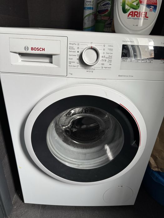 Пералня Bosch serie 4