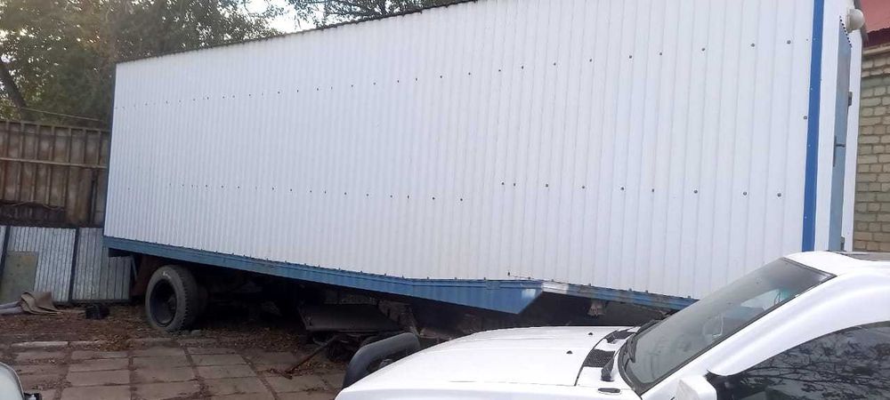 продам утепленный вагон прицеп