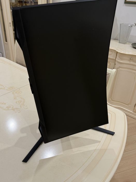 Монитор Samsung g6