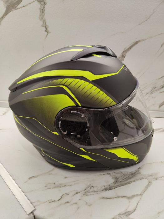 Каска  за мотор black модуларна размер М