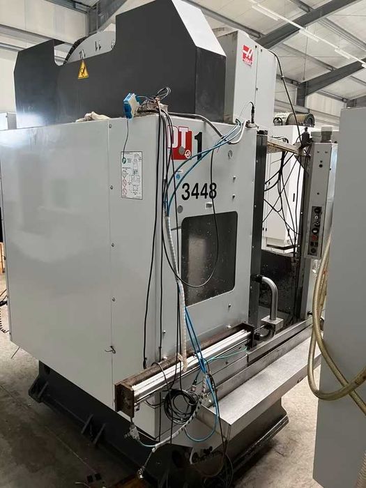 Haas DT-1 е вертикален CNC обработващ център