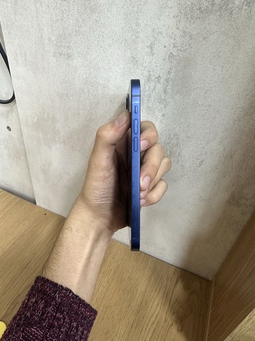 Iphone 12 RM/A радной
