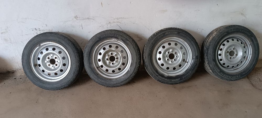 Продам резину на Ваз