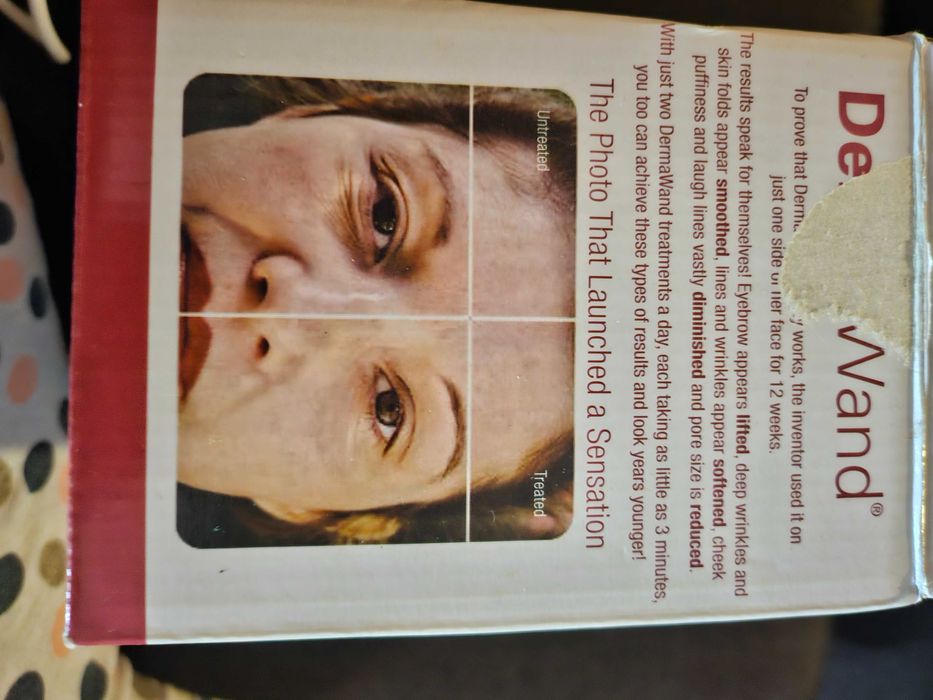 Уред за подмладявоне на кожа       Derma Wand