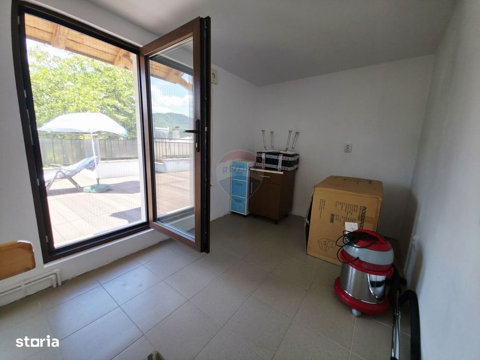 Casă de vânzare – Zonă Centrala Piatra Neamt