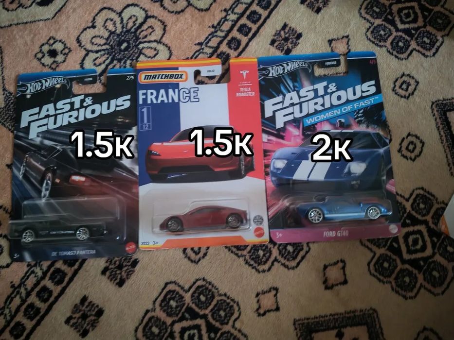 Срочно продам Хотвилс hotwheels!
