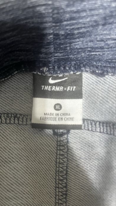 Продам костюм nike б/у р 40-42