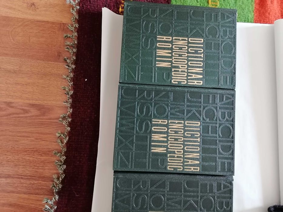 4 volume editate acum 50 de ani