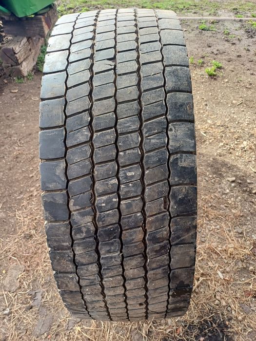 ,Anvelopa 295.60.22,5 tractiune
