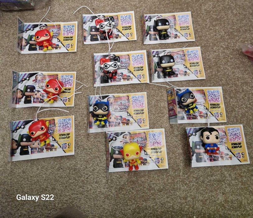 Jucarii kinder +diverse