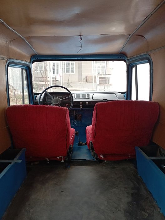 Gaz 69.               .