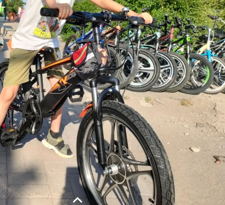 Спортивный велосипед