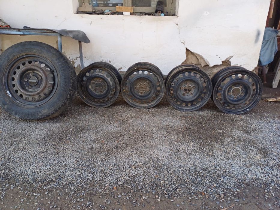 Диски Мерседес 124 оригинал