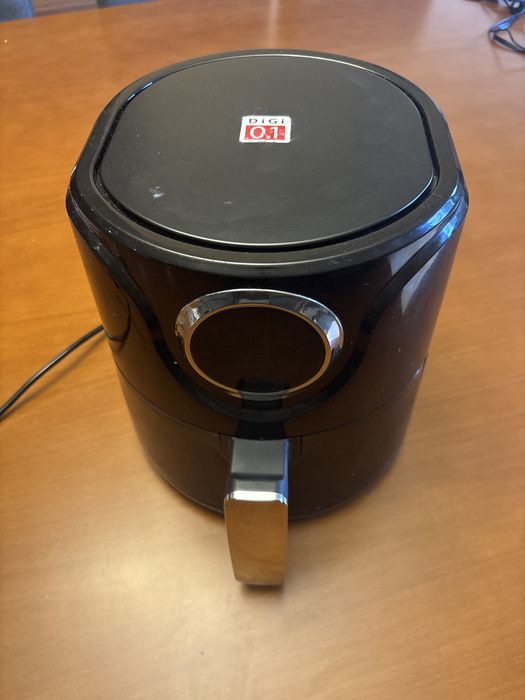 Air fryer еърфраер HB-8213D