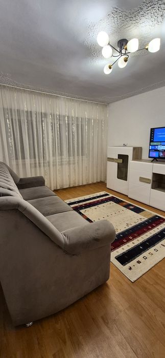 Închiriez apartament 2 camere,decomandat , Inel 2, scoala 39 – Mobilat și utilat, curat și spațios