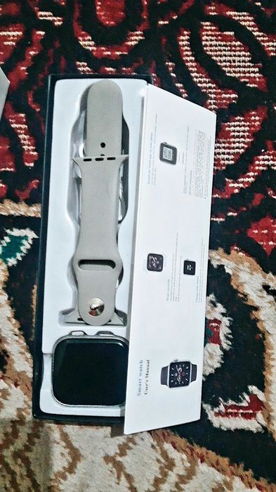 Smart watch yangi