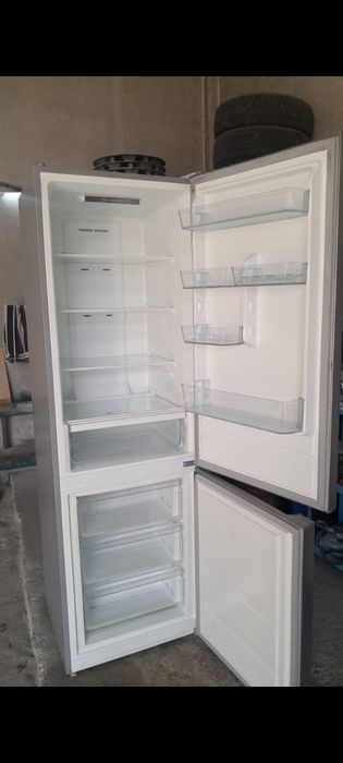 Продам холодильник ноу Фрост