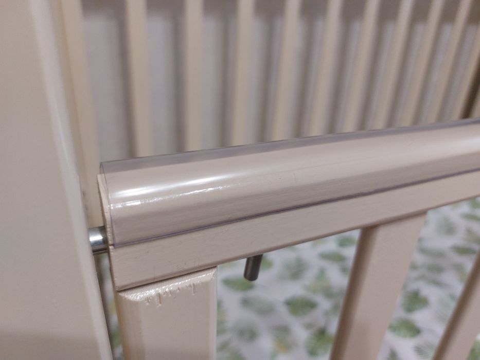 Манеж с ортопед. матрацем + 2 шт простыни