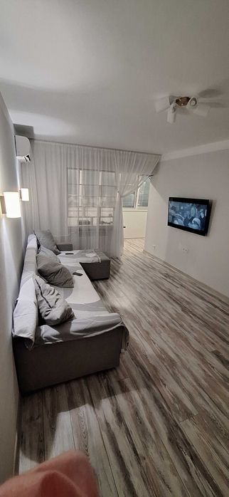 Сдам квартиру посутосно и более.