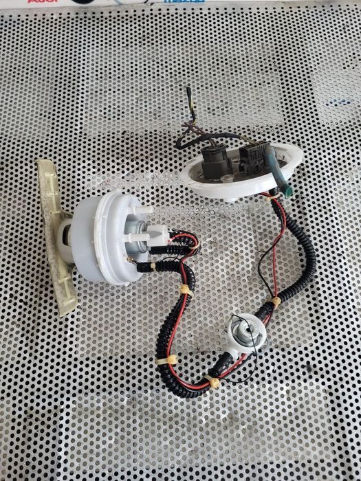 Pompa Benzina Sorb Plutitor Rezervor Bmw F10 3.0 3.5 4.0 Benzina Motor N55B30 Testata Cu Garantie D