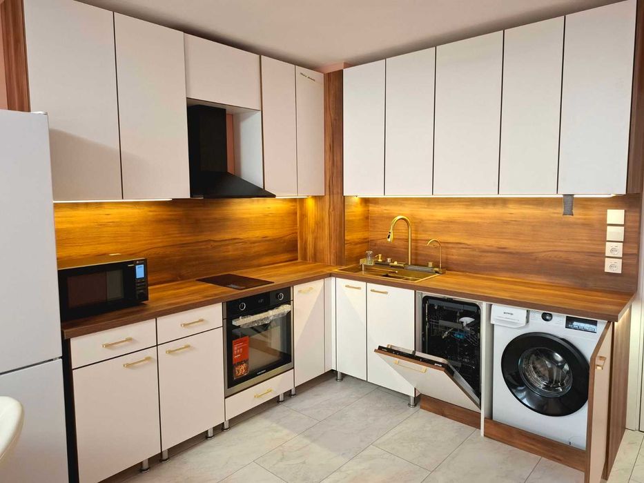 Дава се под наем Четиристаен апартамент в Варна, Лятно кино Тракия - 80 кв.м за 647.19 € - Снимка #14