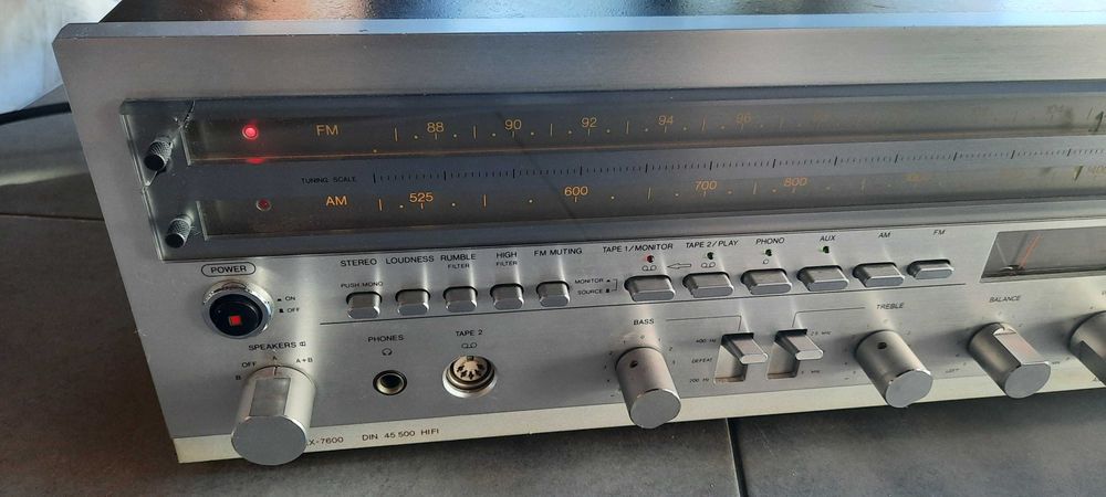 Aiwa AX-7600 stereo receiver