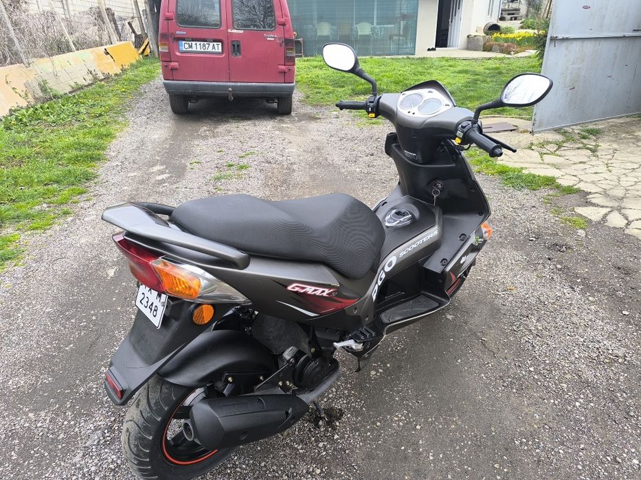 Скутер PGO G-Max 50сс