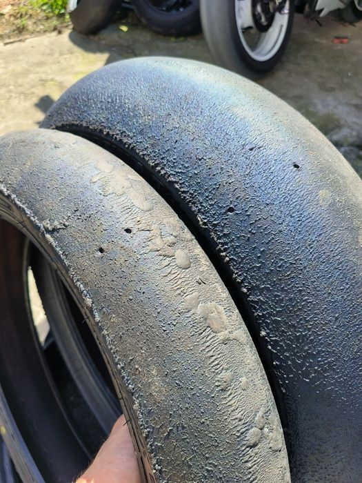 Bridgestone Racing V02R 180/120