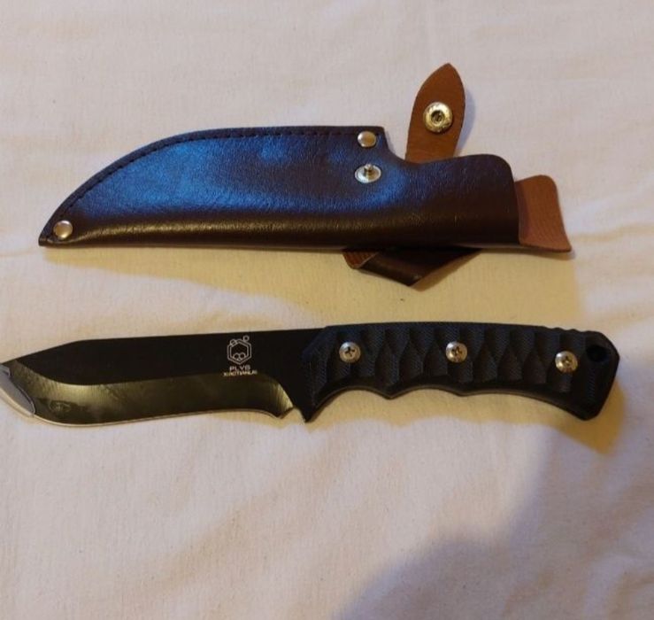 Cutit timp liber cu teaca lama culoare neagra
70 lei