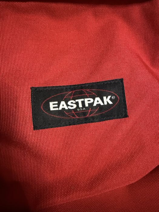 рюкзак EASTPAK красный