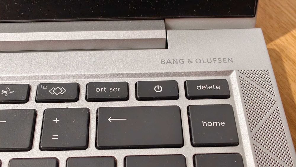 HP EliteBook 840 G8 i7-1185G7, 16 GB DDR4 RAM, 1 TB PCIe NVMe TLC