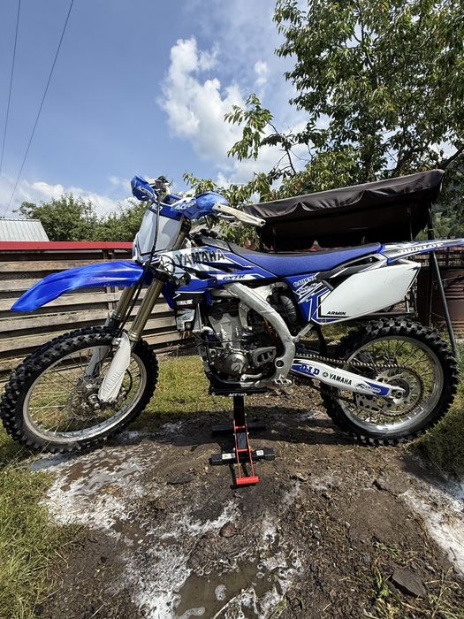 Cross Yamaha YZF