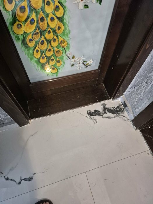 Uși decorative din lemn de tei.